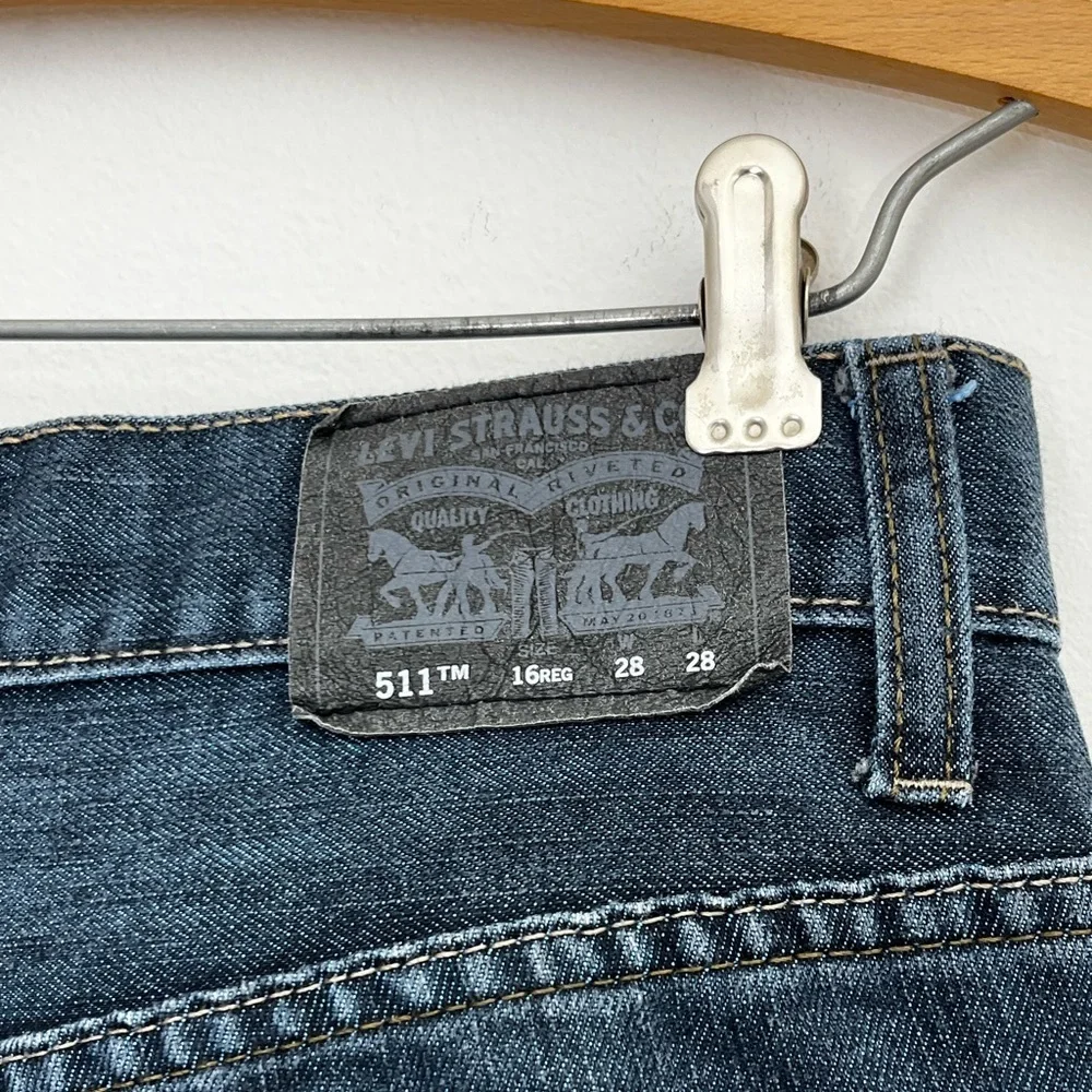 Levi’s 511 Slim Fit Jeans Youth Boys Size 16 28x28 Dark Wash Denim EUC Modern